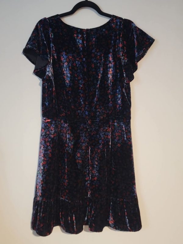 Loft Dress Size M - Image 2